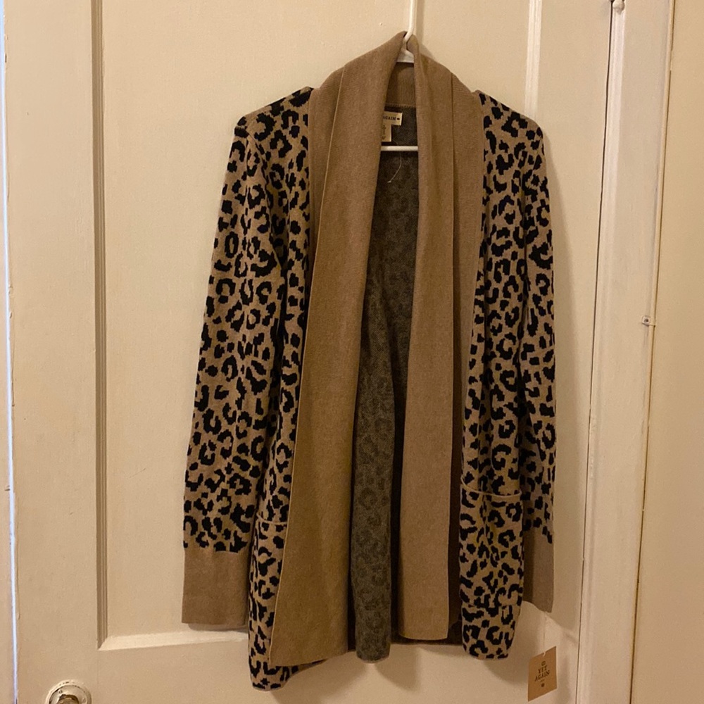 Animal print cardigan M